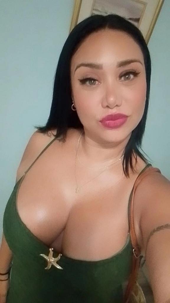 611248182: Chica busca chico en Murcia