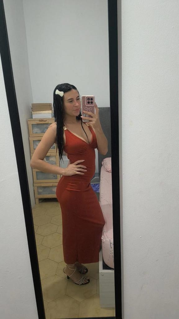 Chica busca chico en Barcelona: Chica busca chico