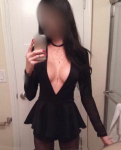 610781540: Chica busca chico en Sevilla