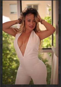 614724646: Chica busca chico en Mallorca