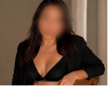 613309215: Chica busca chico en Almería