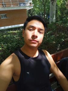 613385461: Chico busca chica en Madrid