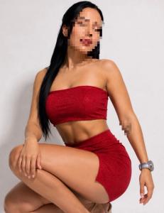 632907558: Chica busca chico en Madrid