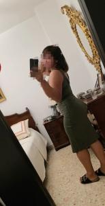 617942348: Chica busca chico en Barcelona