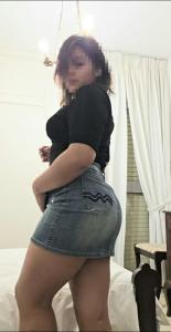 617942348: Chica busca chico en Barcelona