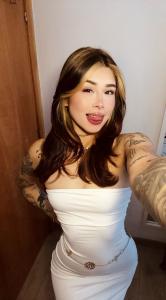 642369362: Chica busca chico en Barcelona
