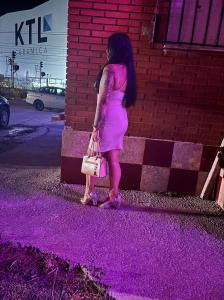 672081797: Chica busca chico en Castellón