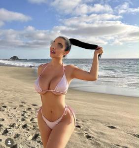 722176818: Chica busca chico en La Coruña