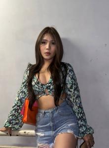 604279631: Chica busca chico en Málaga