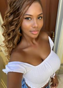691284985: Chica busca chico en Málaga