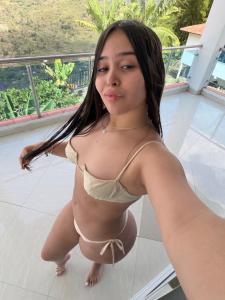 651035447: Chica busca chico en Granada