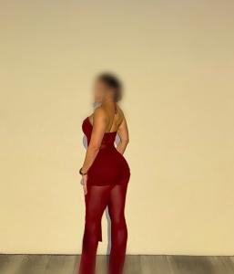 604280744: Chica busca chico en Ibiza