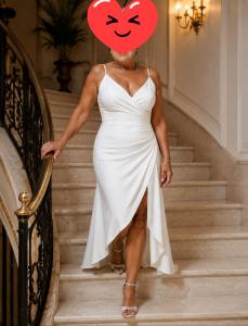 632638584: Chica busca chico en La Coruña