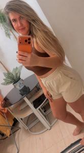 602869741: Chica busca chico en Barcelona