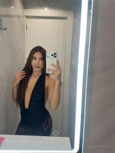 624351894: Chica busca chico en Sevilla
