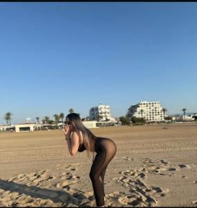 643027240: Chica busca chico en Castellón