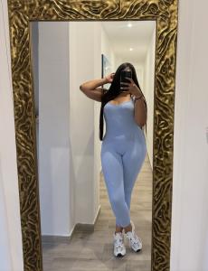 662308435: Chica busca chico en Málaga