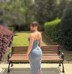 604280744: Chica busca chico en Ibiza