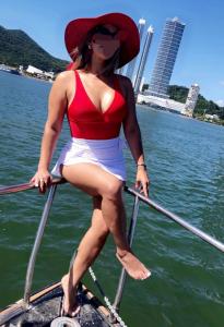 604228436: Chica busca chico en Sevilla