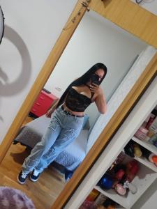 672837840: Chica busca chico en Menorca