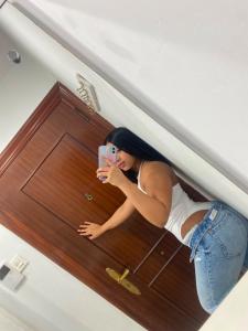 613844485: Chica busca chico en Asturias