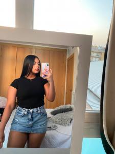 613844485: Chica busca chico en Asturias