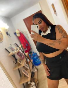 613898305: Chica busca chico en Murcia