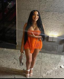 603931392: Chica busca chico en Madrid