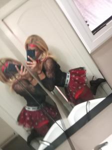 654534827: Travesti en Barcelona