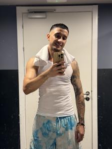 631367345: Chico busca chica en Mallorca