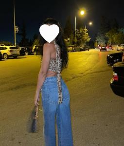 613334362: Chica busca chico en Sevilla