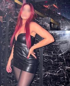 744256914: Chica busca chico en Málaga