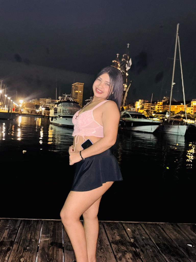 Chica busca chico en Pontevedra: 
