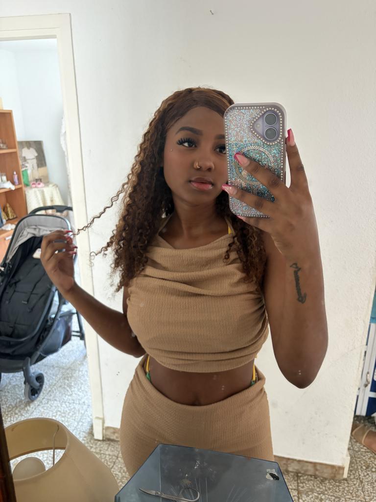 602415653: Chica busca chico en Alicante