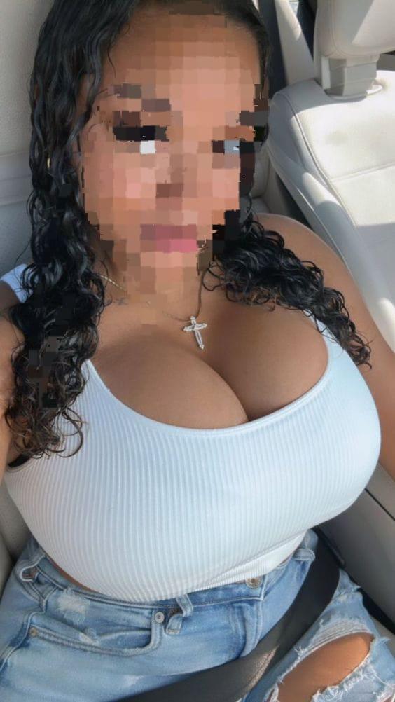 Chica busca chico en Cádiz: 