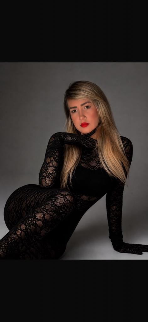 602869741: Chica busca chico en Barcelona