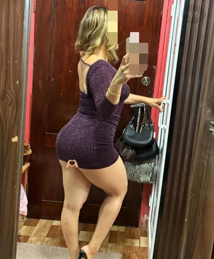 641955177: Chica busca chico en Barcelona