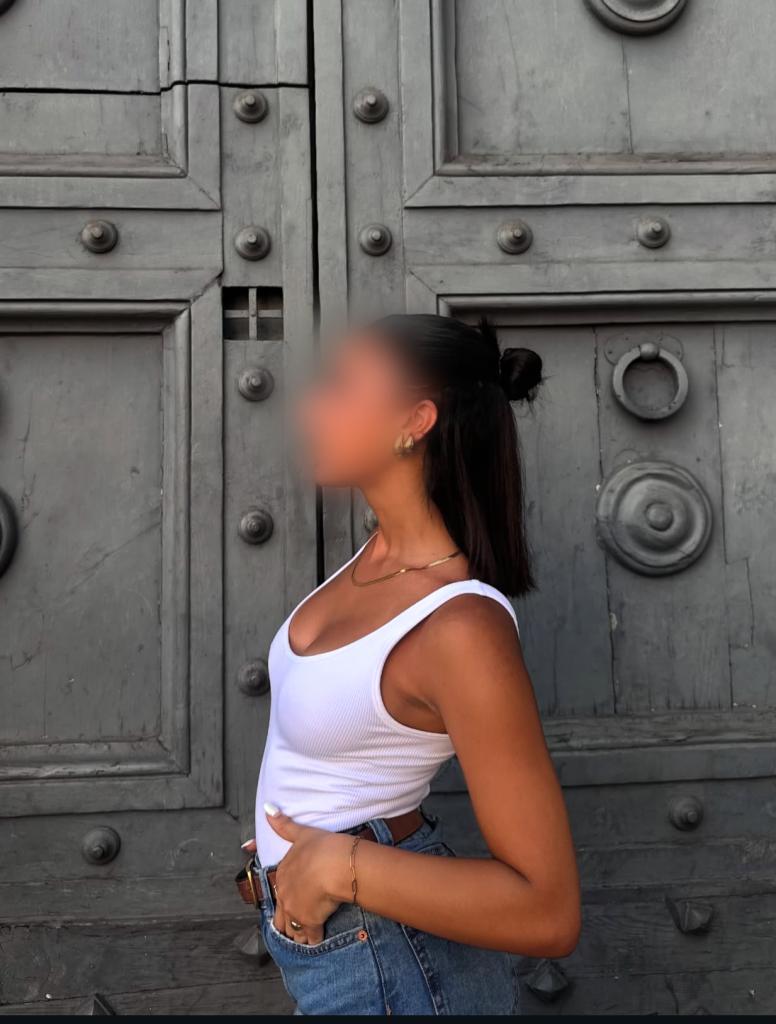 603189353: Chica busca chico en Murcia