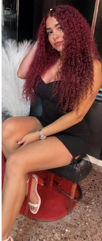 670504767: Chica busca chico en Murcia