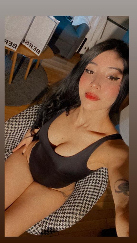 613758950: Chica busca chico en Alicante