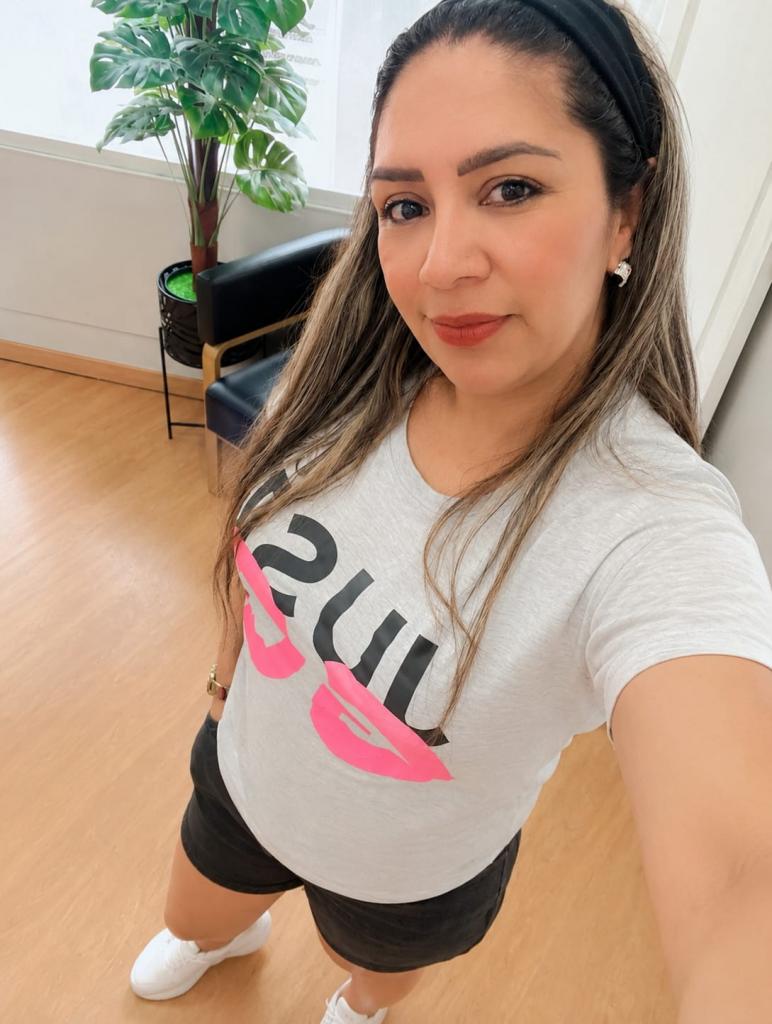 643709690: Chica busca chico en Albacete