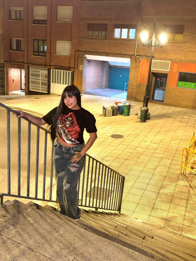 Chica busca chico en Asturias: 