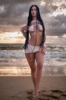 647315397: Chica busca chico en Madrid