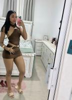 666425378: Chica busca chico en Sevilla
