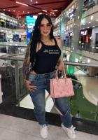 610882240: Chica busca chico en Sevilla