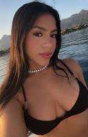 647163074: Chica busca chico en Málaga