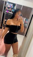 611244645: Chica busca chico en Barcelona