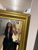 613561886: Chica busca chico en Málaga