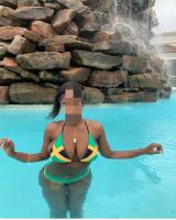 631907151: Chica busca chico en Barcelona