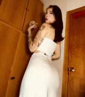 642369362: Chica busca chico en Barcelona